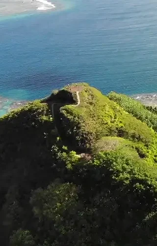 Guided hike to Moorea Magic mountain